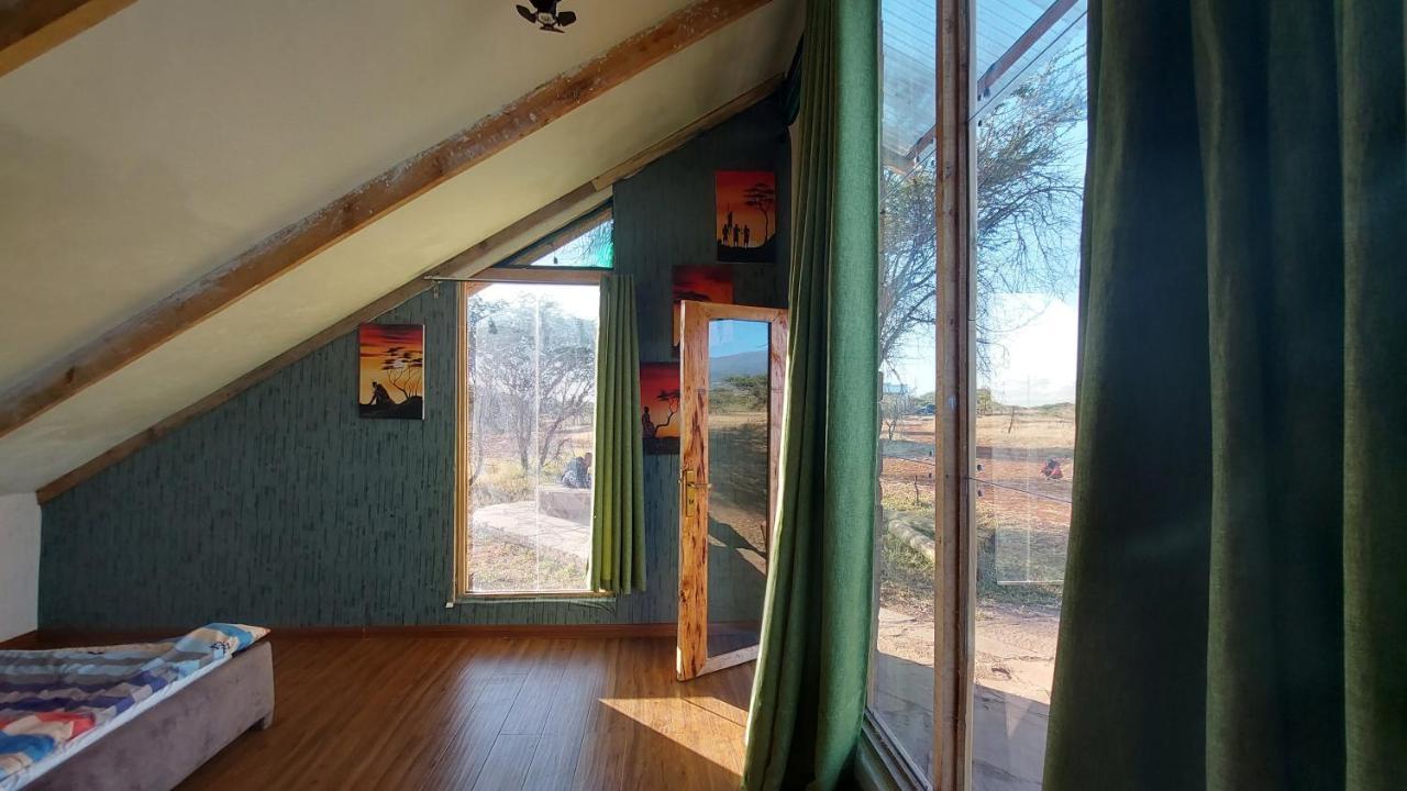Kilimanjaro View Cabin-Amboseli Oloitokitok Esterno foto