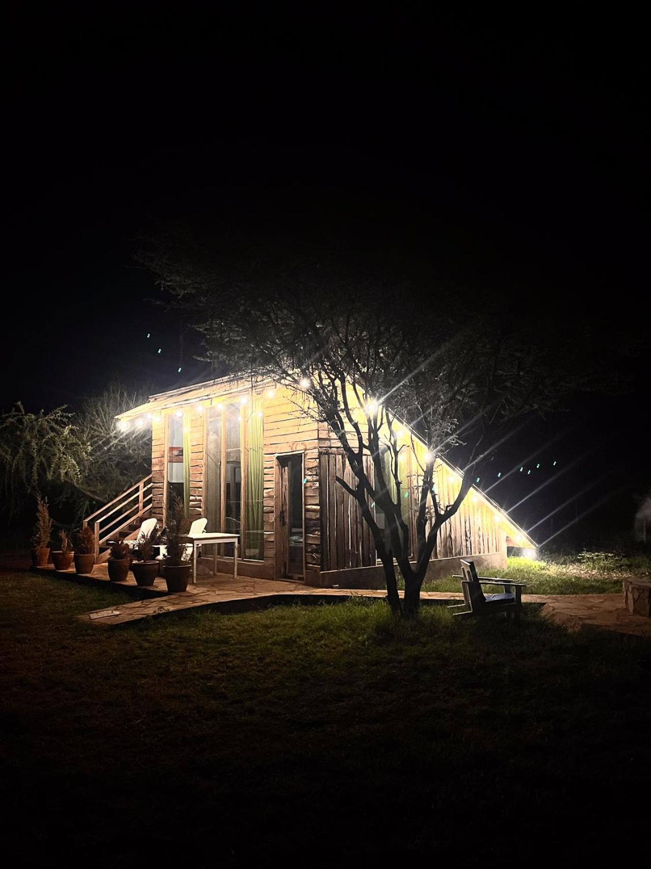 Kilimanjaro View Cabin-Amboseli Oloitokitok Camera foto