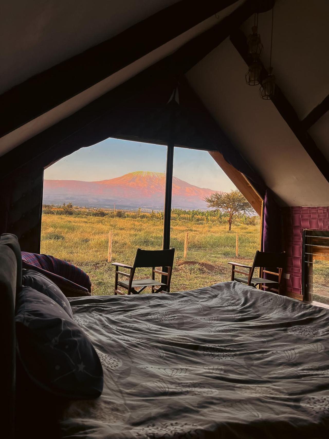 Kilimanjaro View Cabin-Amboseli Oloitokitok Esterno foto